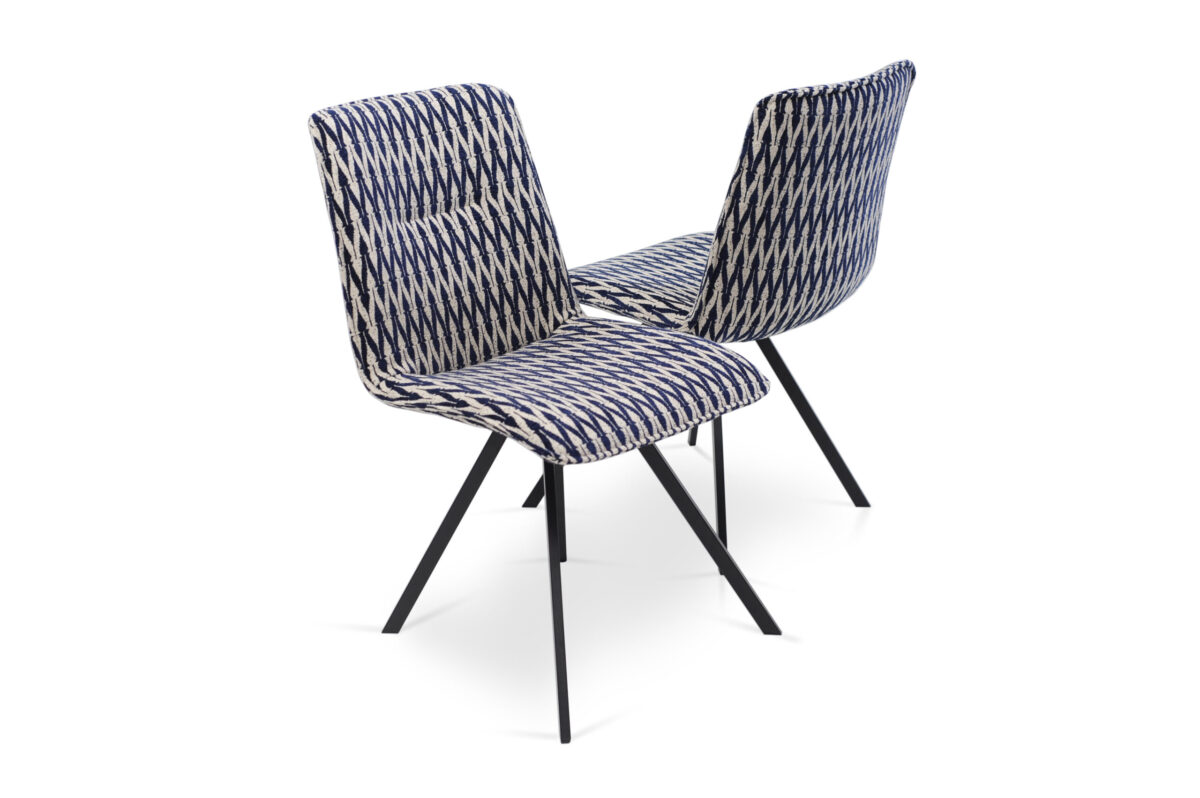 Krzesło K09 A – wzorzysta tkanina Fargotex Fiore