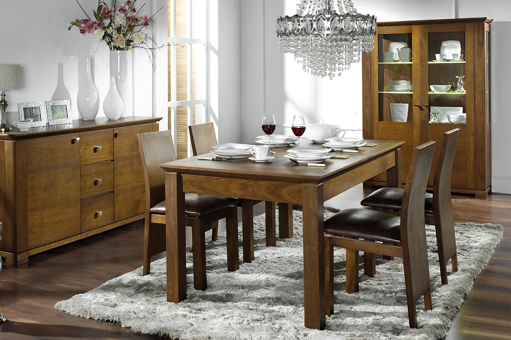Casetti - elegancki stół do jadalni w kolorze orzech amerykański styl klasyczny - krzesła z pełnymi oparciami siedziska tapicerowane skórzane brązowa skóra naturalna