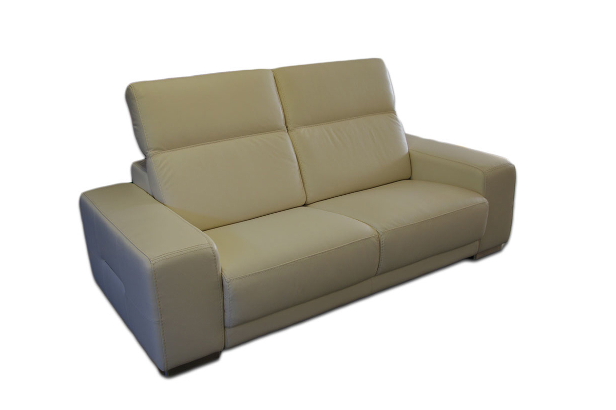 Domino - sofa dwuosobowa skórzana kremowa, masywne boki, miękkie siedzisko