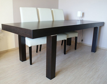 Kalifornia stół z krzesłami kolor venge ciemny brąz