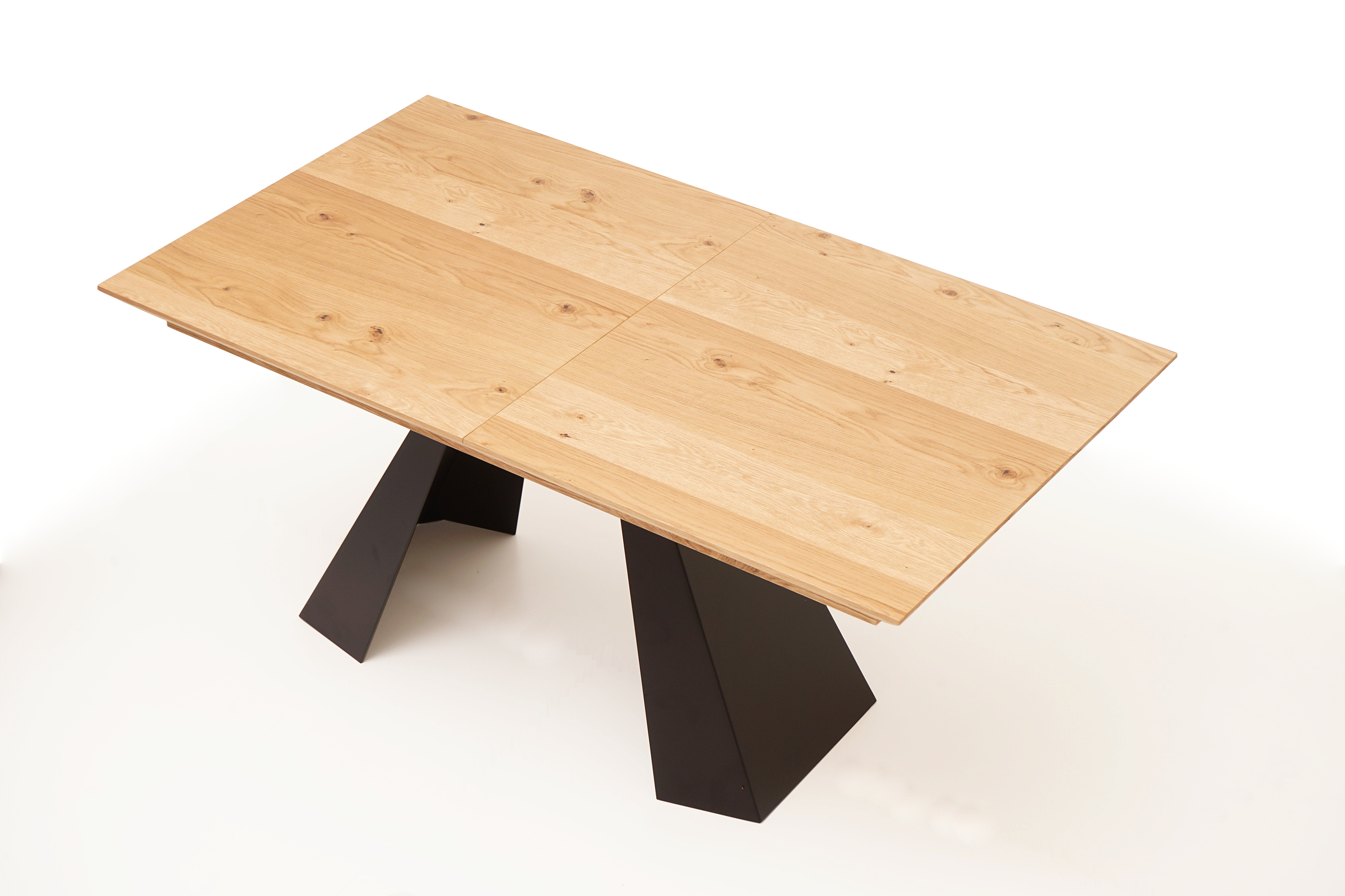A4 stół drewniany do industrialnego wnętrza loftu
