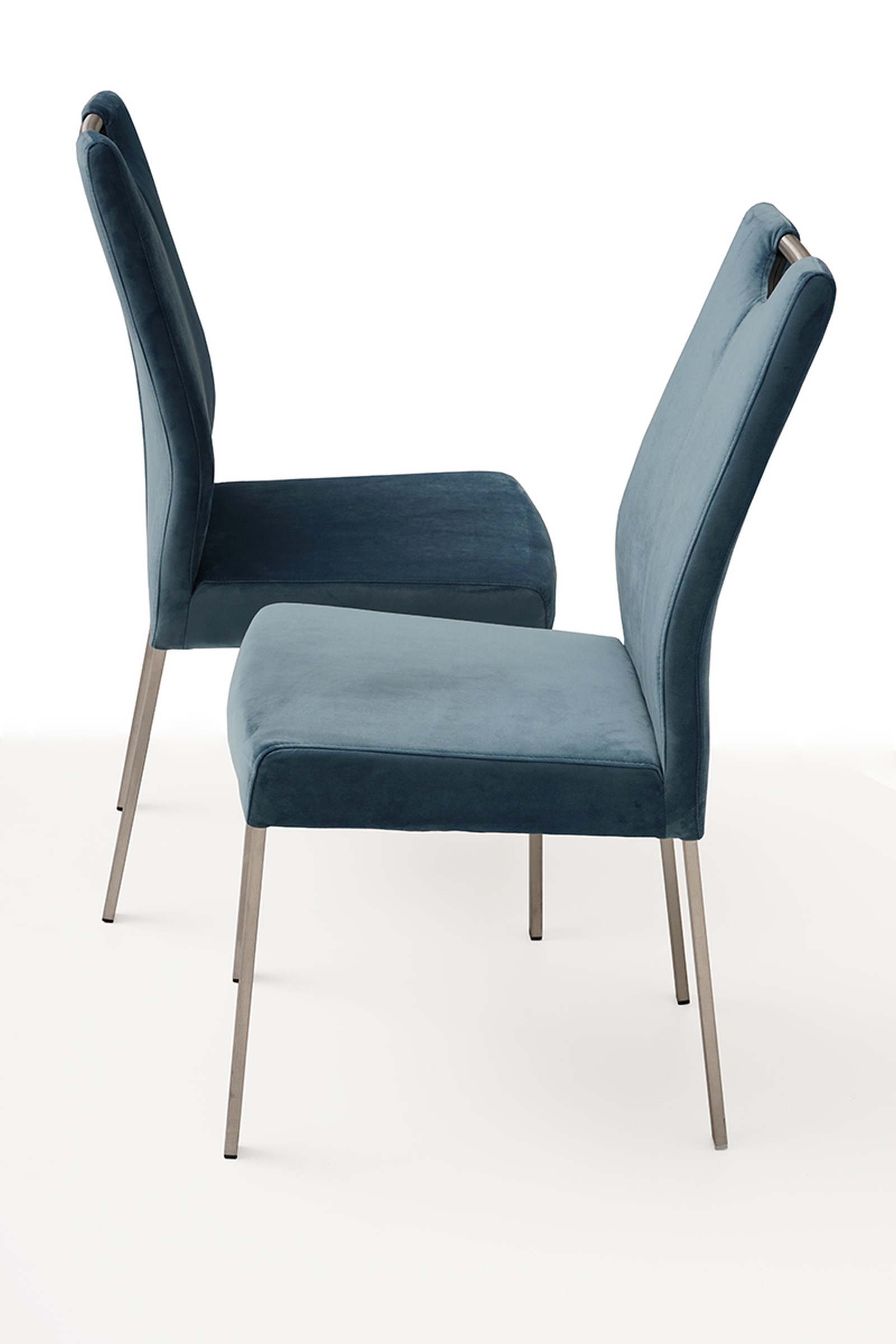 Nowoczesne krzesło tapicerowane na metalowych nogach 2