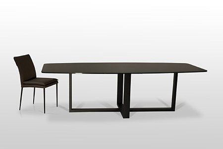 Piękny, nowoczesny, duży stół do salonu z nierozkładanym blatem ze spieku kwarcowego na metalowej czarnej ramie