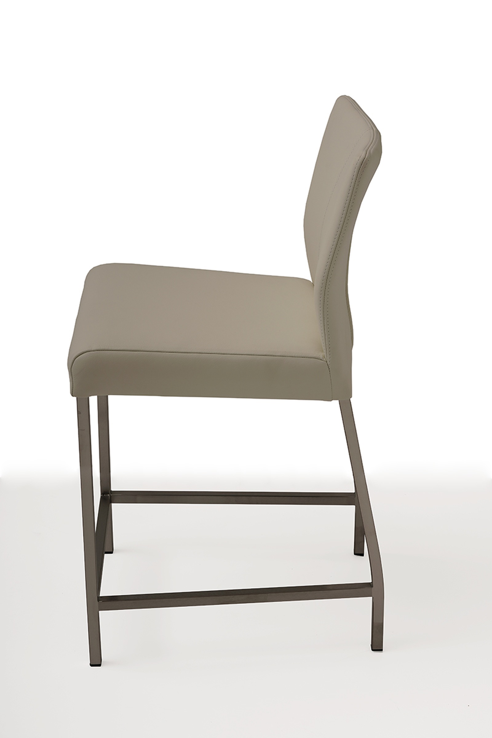 Tapicerowane krzesło barowe 02