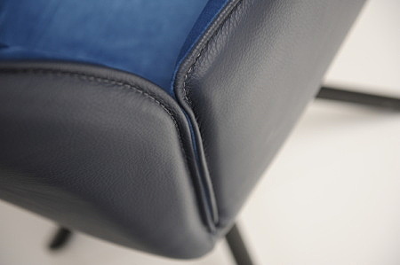 Oparcie i podłokietnik detal krzesła k01 producent mebli tapicerowanych tc meble dobrodzień