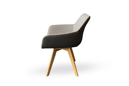 K13-szare-krzesło-z-tkaniny-i-skóry-naturalnej-na-dębowej-nodze-z-mechanizmem-obrotowym-01